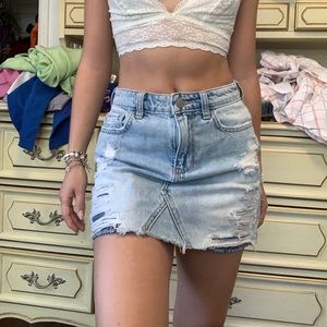 Hollister Jean skirt
